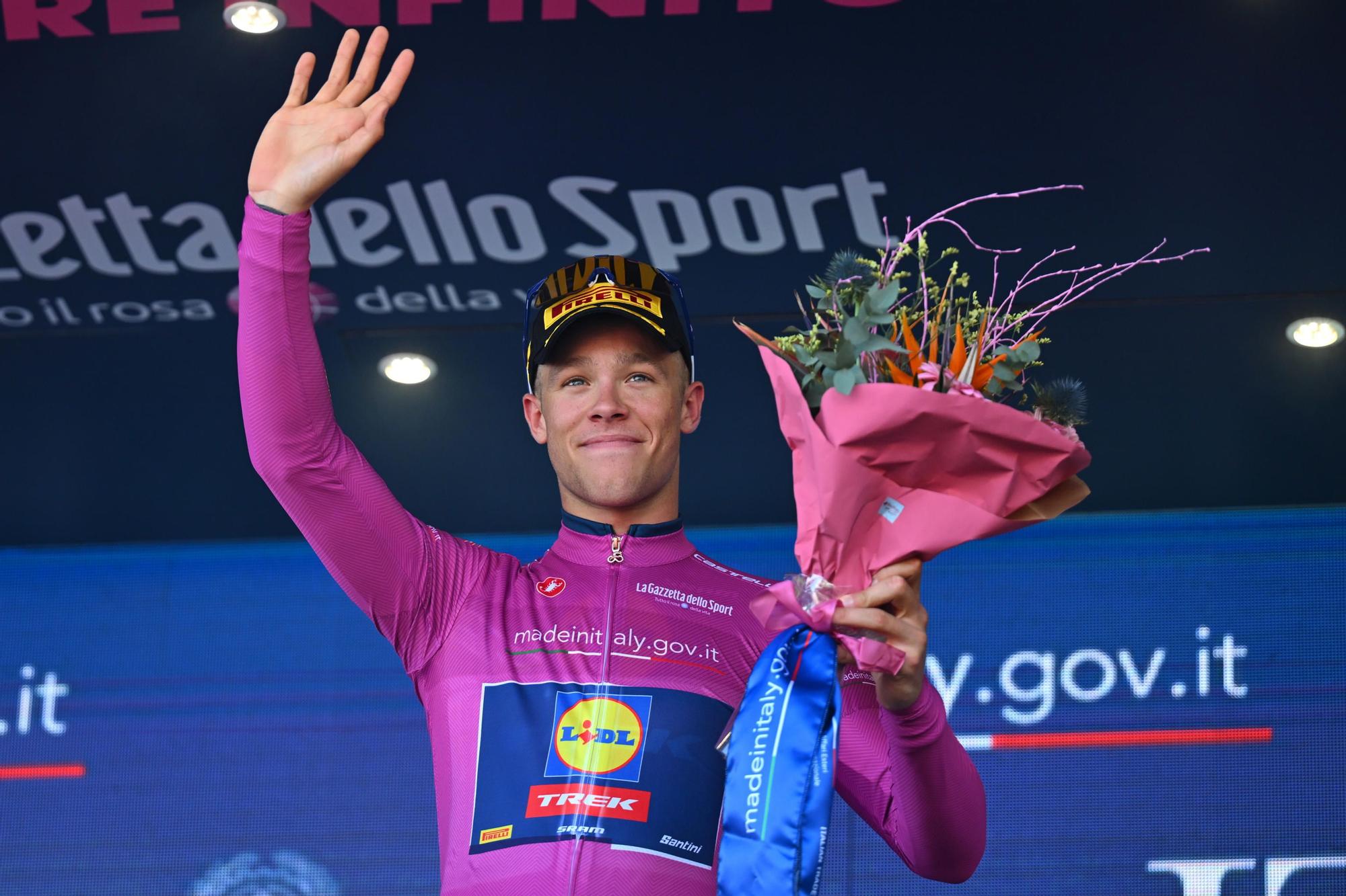 Giro d&#039;Italia cycling tour - Stage 4