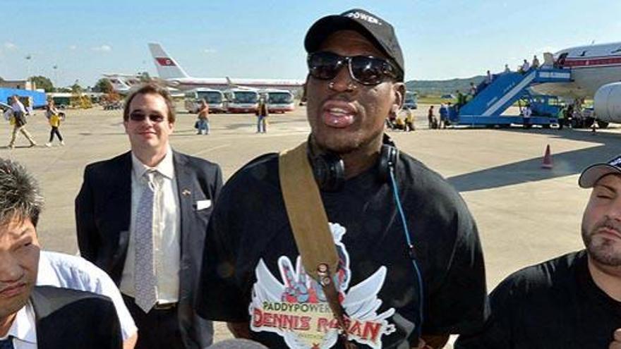 Dennis Rodman, a su llegada a Pyongyang.