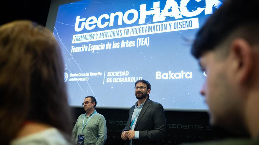 Santa Cruz Boosts Open Innovation with TecnoHack for Digital City