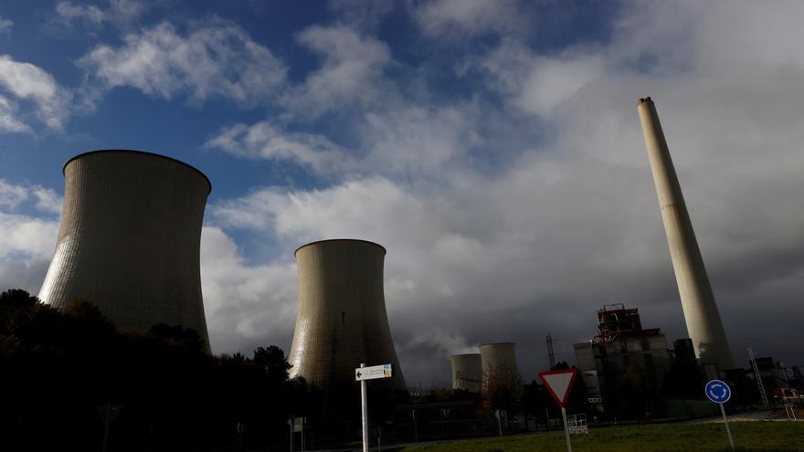 Endesa prevé cerrar en cinco años todas sus centrales de carbón