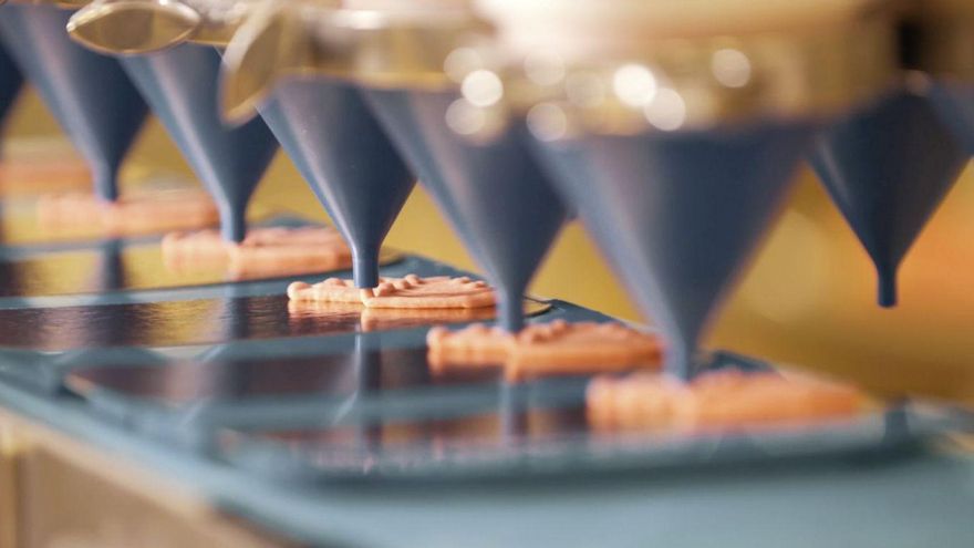Máquina de impresión 3D de alimentos que Revo Foods emplea para crear su «salmón».
