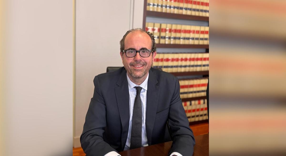Ramón Ozores, socio director de Lener, en las oficinas de Vigo