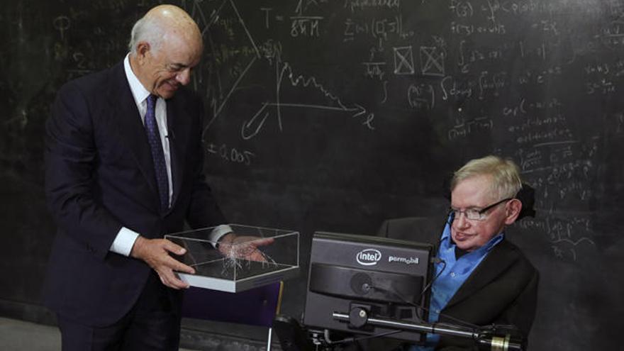Stephen Hawking recibe el Premio Fundación BBVA