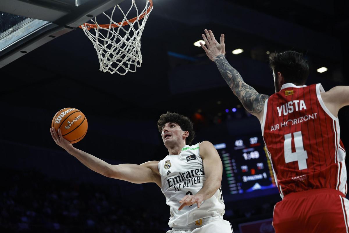 Procida brilló en la victoria del Real Madrid.