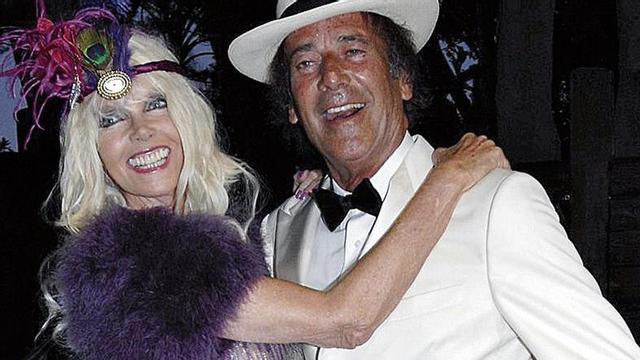 Gunilla Von  Bismarck con su marido Luis Ortiz, en Marbella en 2013. | EUROPA PRESS