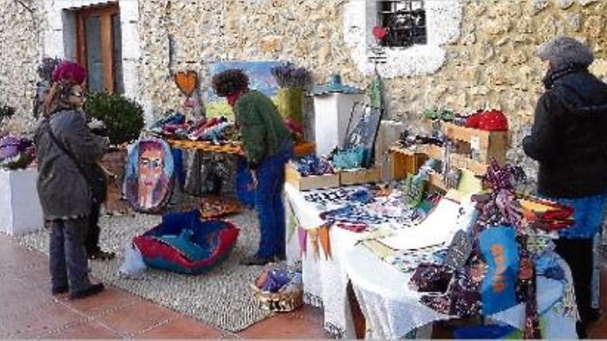 Un dels espais del Nadal Market Alt Empordà al Mas Falgarona d&#039;Avinyonet de Puigventós.