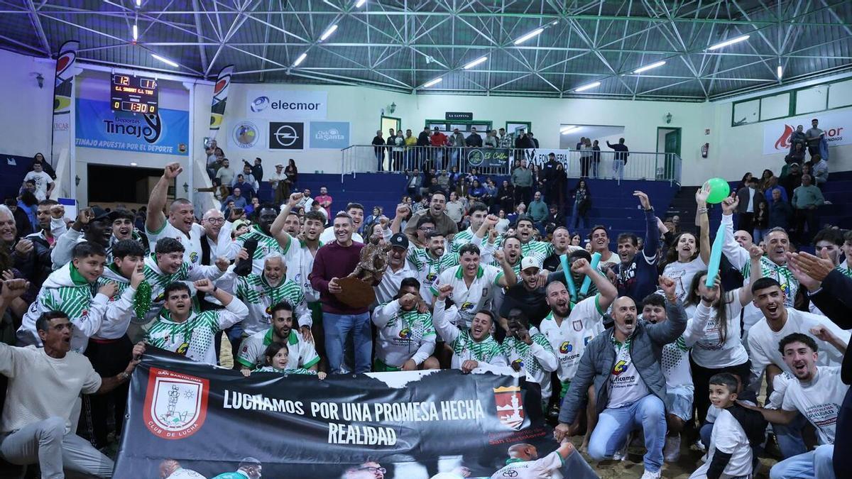 El Club Lucha San Bartolomé vence al Club Lucha Tinajo en la final de la Liga Senior en Lanzarote