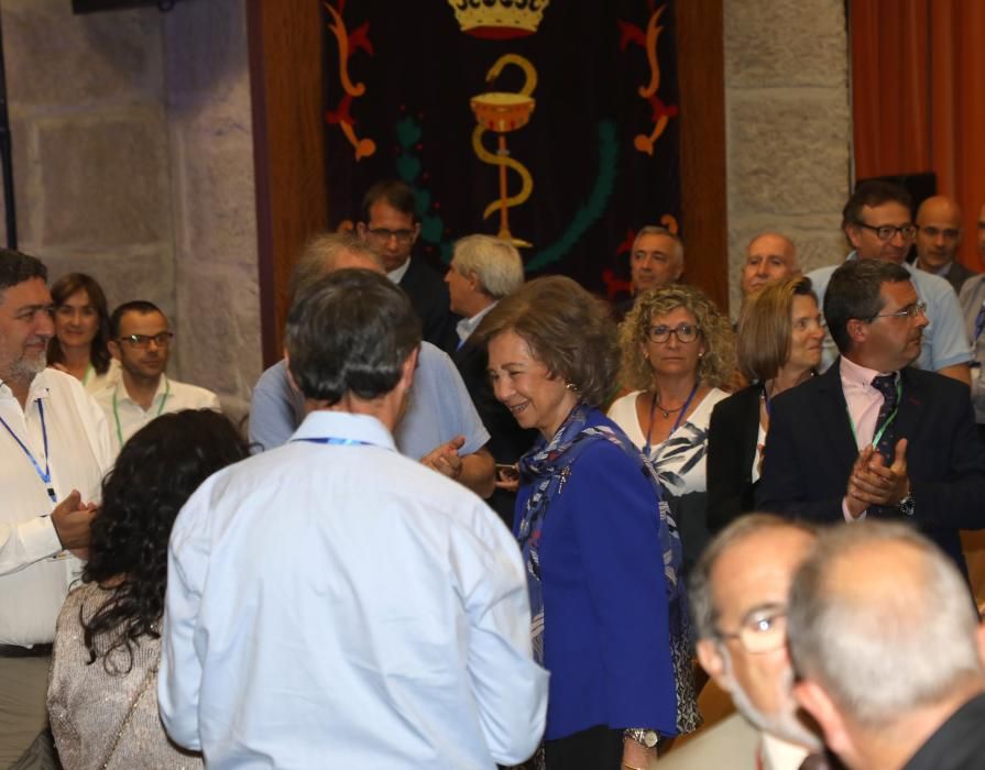 El VI Congreso de Investigación e Innovación en Enfermedades Neurodegenerativas se celebra en la Facultad de Medicina de Santiago de Compostela.