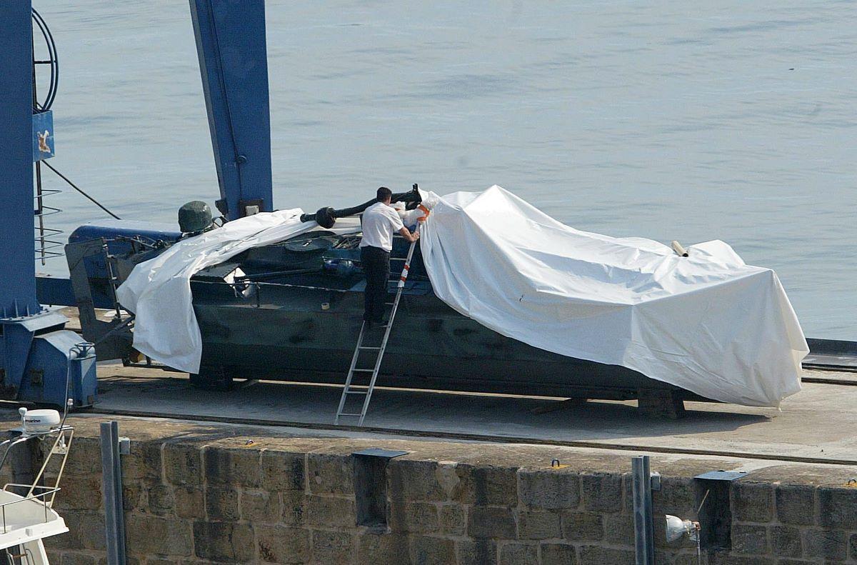El primer narcosubmarino detenido en Galicia en el año 2006.