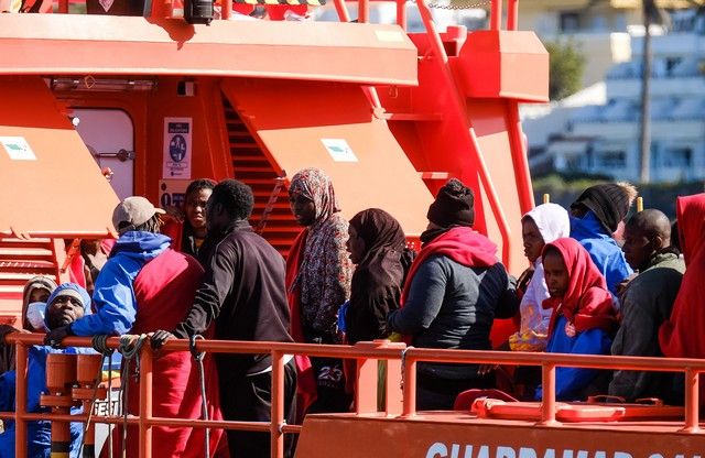 Llegada de Guardamar Caliope a Arguineguín con inmigrantes a bordo