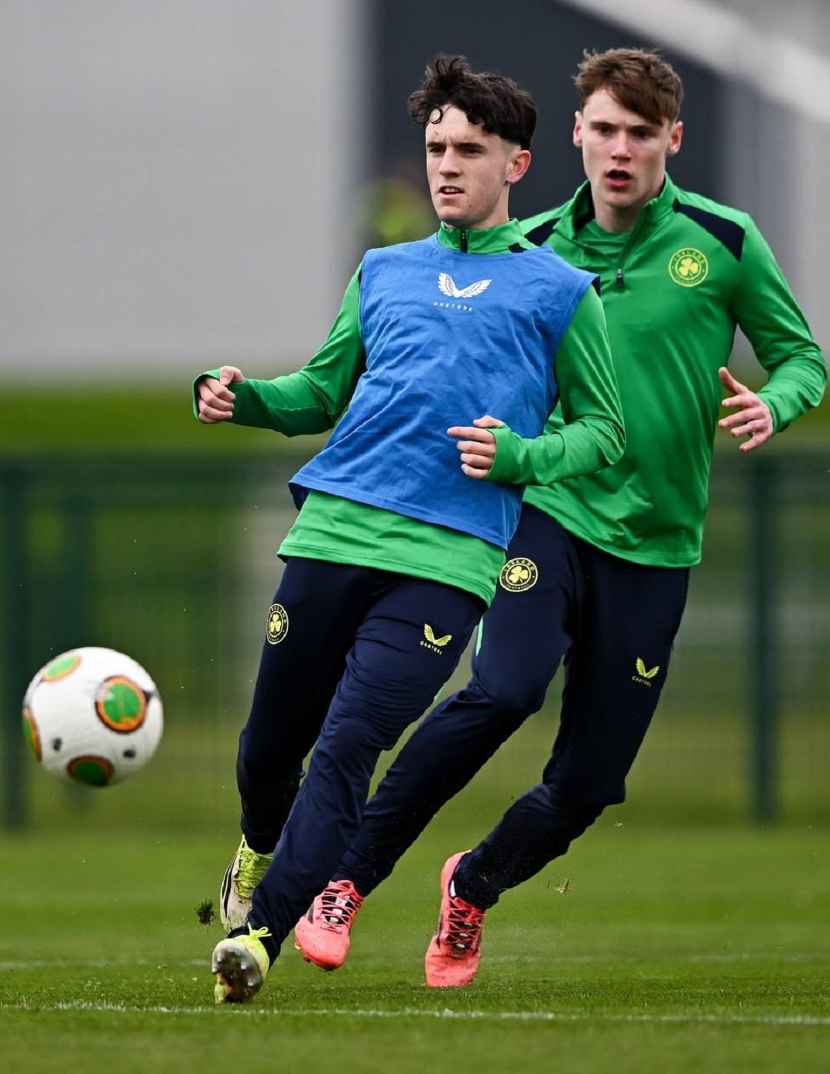 Aaron Ochoa es baja en el Málaga CF por su convocatoria con Irlanda.