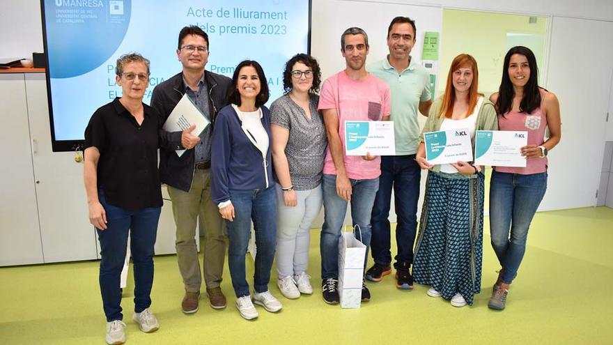 Els equips docents guanyadors dels premis La Ciència i els Infants i l&#039;Enginyeria i els Infants amb representants d&#039;ICL Iberia, el CETIM i UManresa