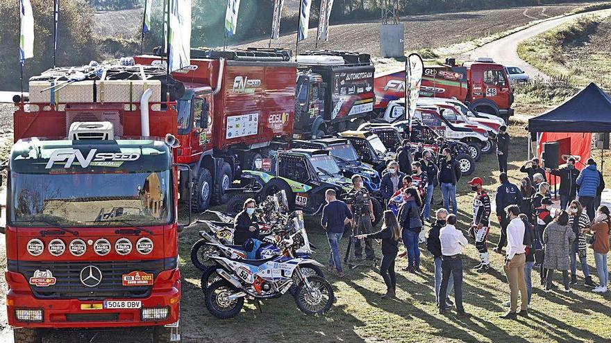 L&#039;espectacular posada en escena de l&#039;FN Speed Team ahir al circuit Puigdemont de Bescanó.