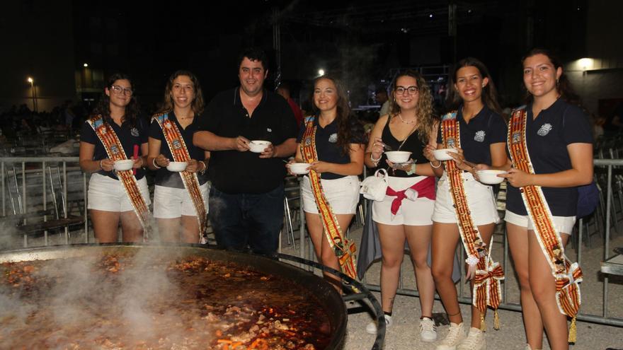 ‘Tombet de bou’ para 3.500 personas en un día festivo muy participativo en Nules