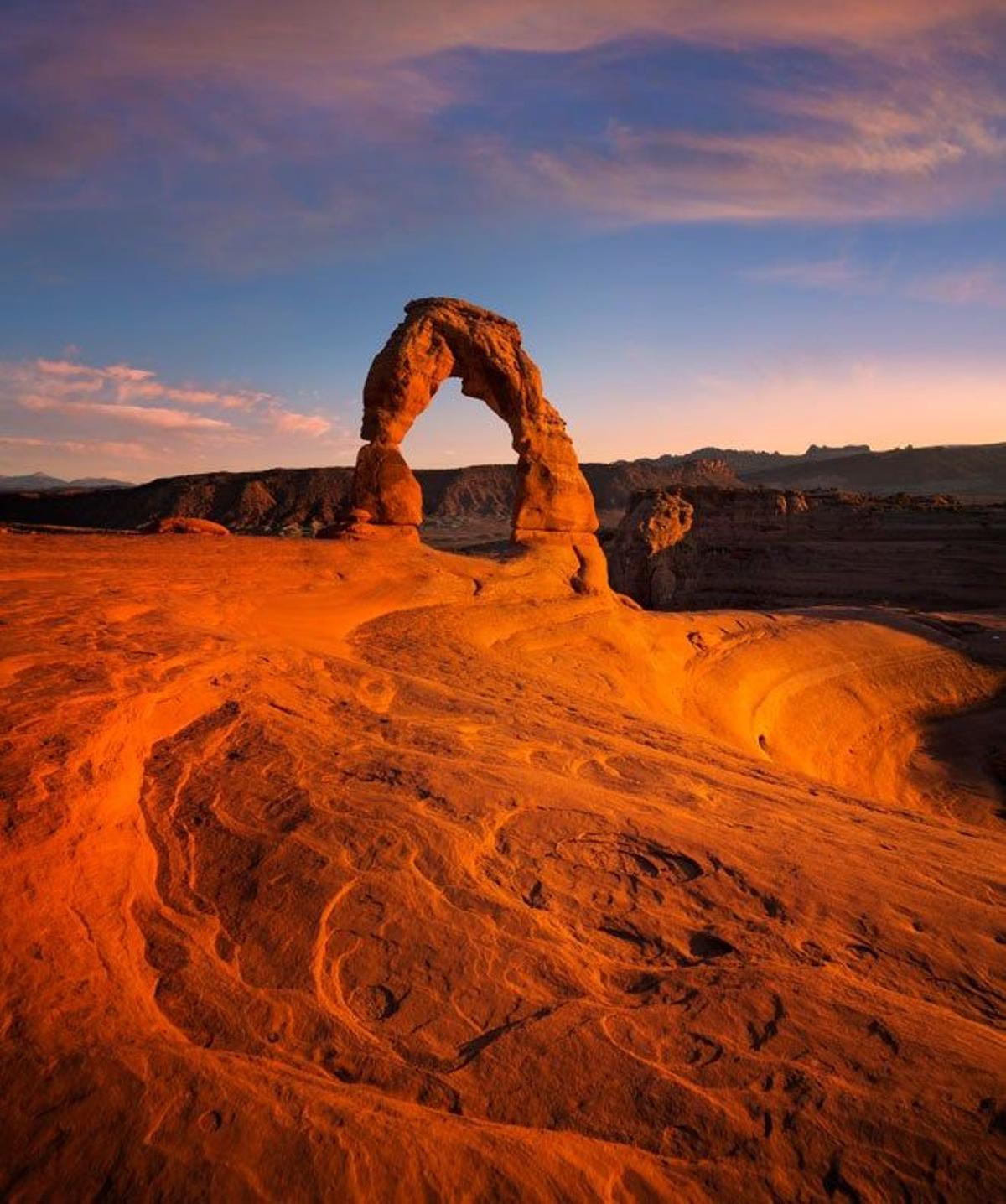El parque nacional de los Arcos, en Utah, acoge su nombre por la gran cantidad de arcos naturales que incluye.