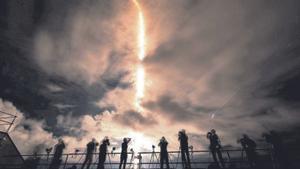 Space X llança la Polaris Down per al primer passeig espacial privat