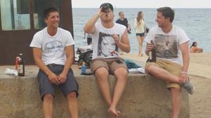 Els veïns contra el turista de borratxera