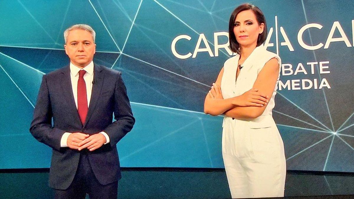 Vicente Vallés y Ana Pastor, moderadores de 'Cara a cara: el debate'.