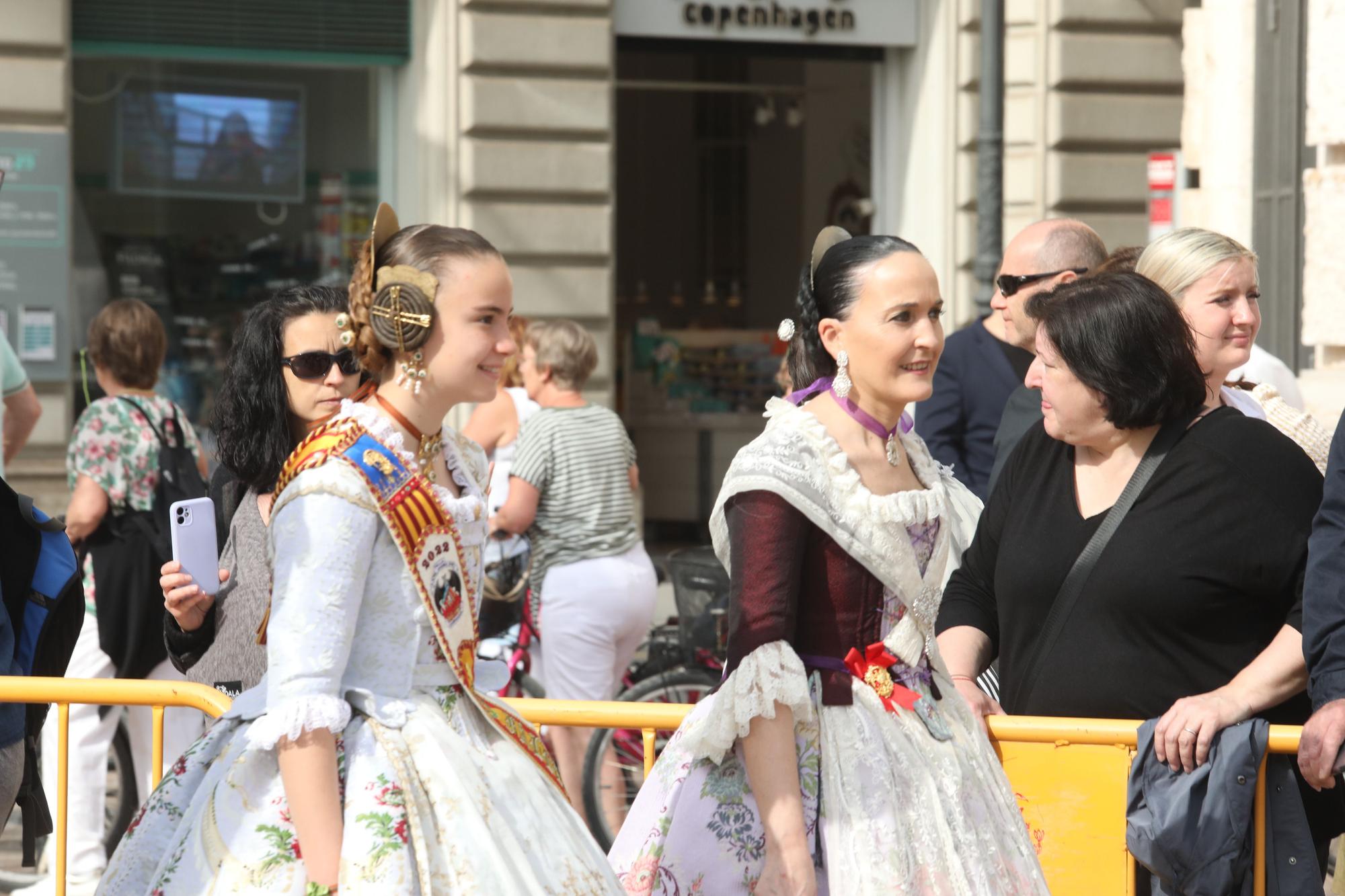 Entrega de los premios de las Fallas 2022 a las comisiones (II)