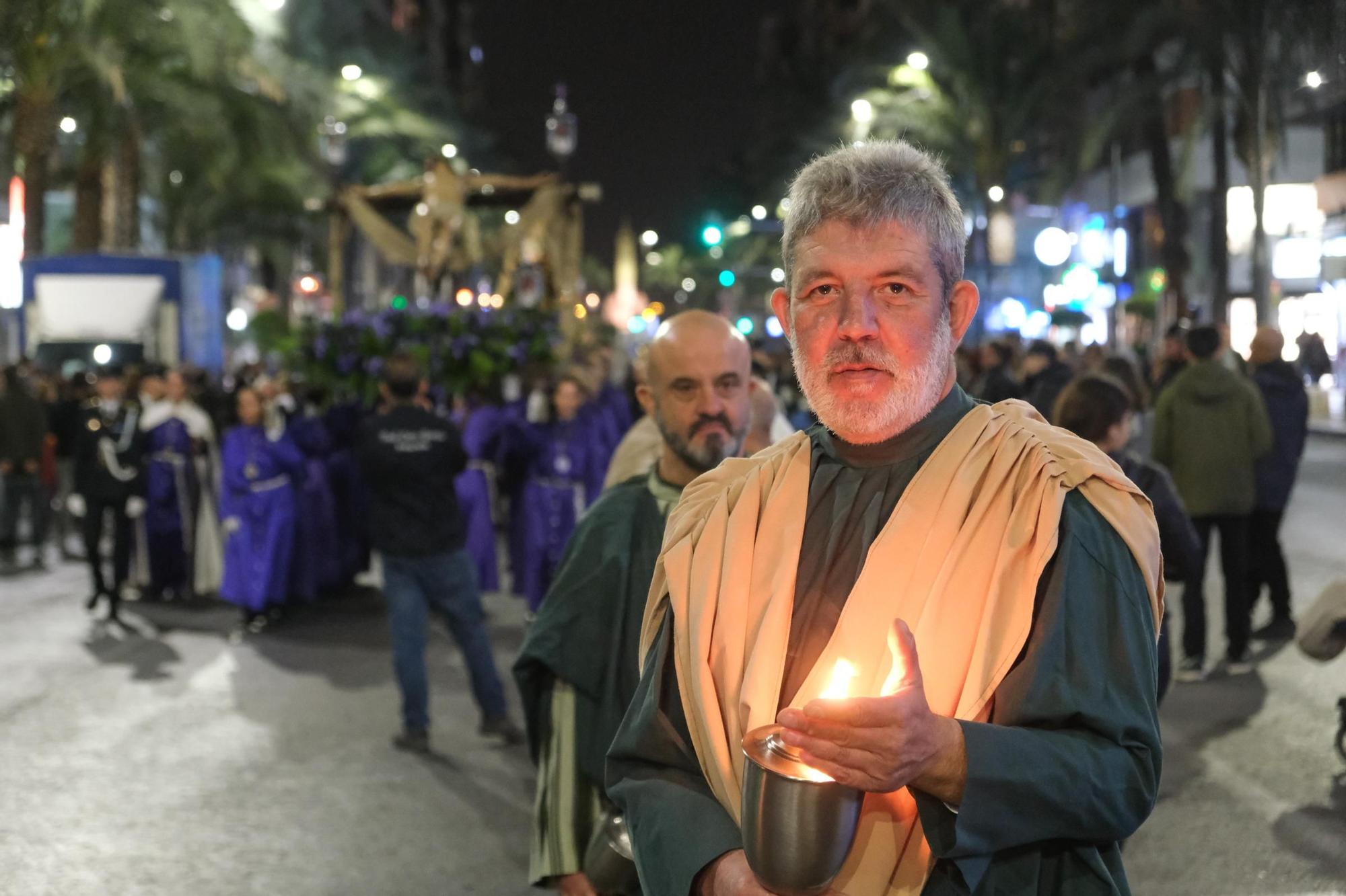 Así han sido las procesiones de la tarde de Domingo de Ramos en Alicante