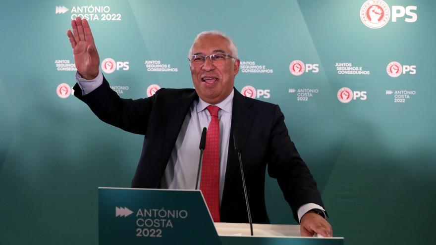 El PS de António Costa logra una histórica mayoría absoluta en las elecciones en Portugal