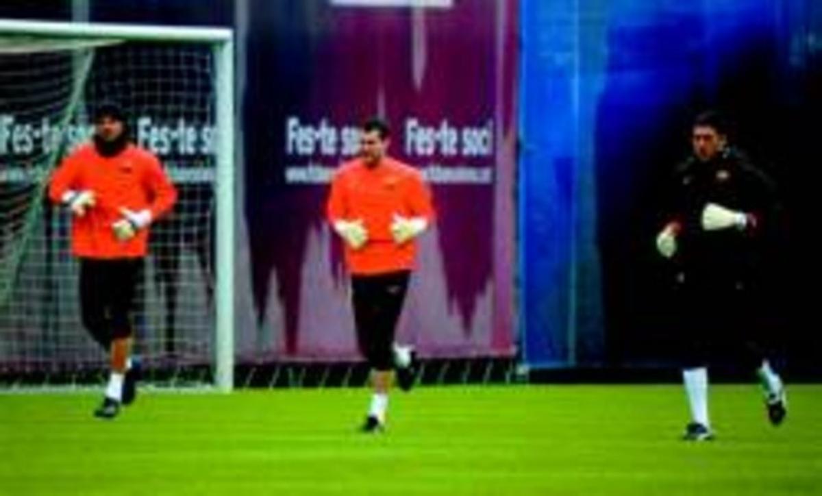 Valdés, Jorquera i Pinto, d’esquerra a dreta, en l’entrenament d’ahir.