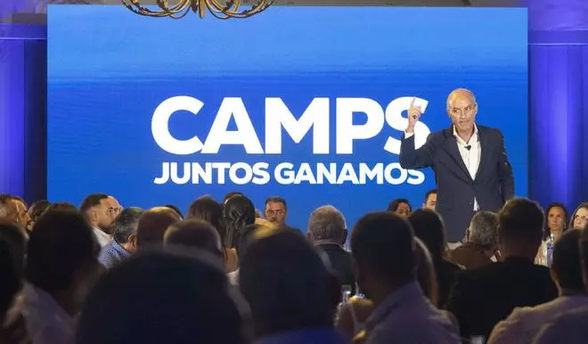 Francisco Camps celebra en Alicante el primer acto oficial de su campaña para aspirar a volver a presidir el PPCV