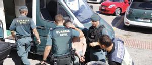 Imagen de la operación antidroga y contra el blanqueo de capitales en Ibiza.