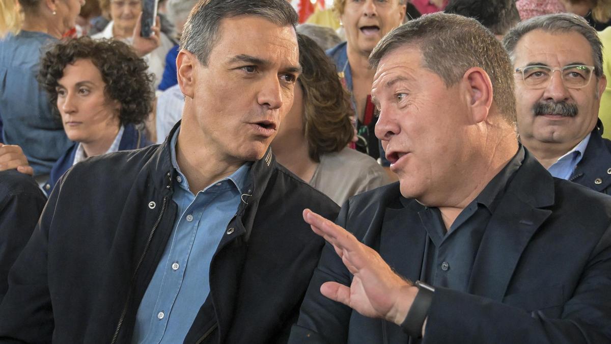 Pedro Sánchez y Emiliano García Page.