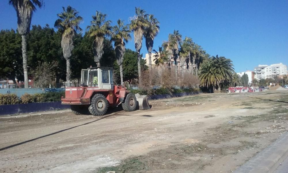 El ayuntamiento limpia 1.000 toneladas de vertidos incontrolados en Malilla y la Font de Sant Lluís