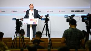 El líder de ERC, Oriol Junqueras, este sábado en rueda de prensa.