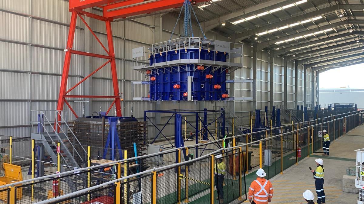 Uno de los principales moldes de acero diseñados y realizados por Moldtech como maquinaria para la alta productividad en la fabricación de marcos prefabricados de hormigón.