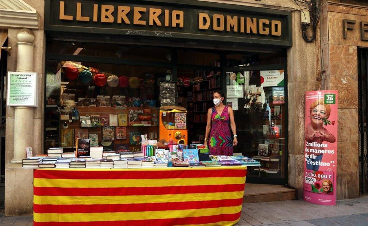 Parada de la librería Domingo, en Reus.