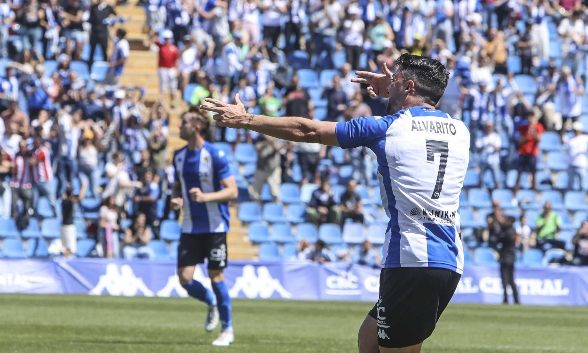 Las imágenes del Hércules CF- Peña Deportiva (5-1)