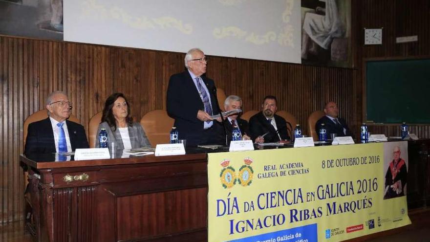Galicia homenajea al químico Ignacio Ribas