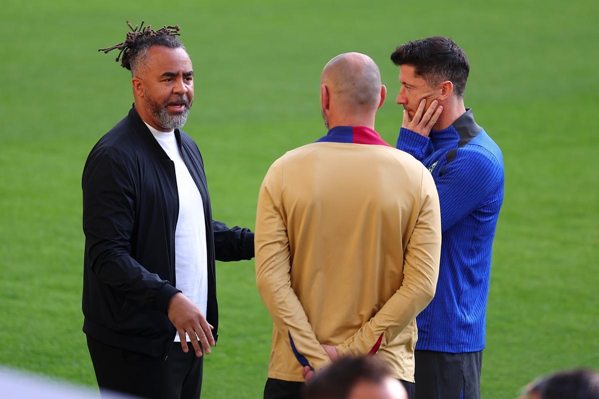 Ansu y Fermín 'trolean' a la prensa en Dortmund Ansu y Fermín 'trolean' a la prensa en Dortmund