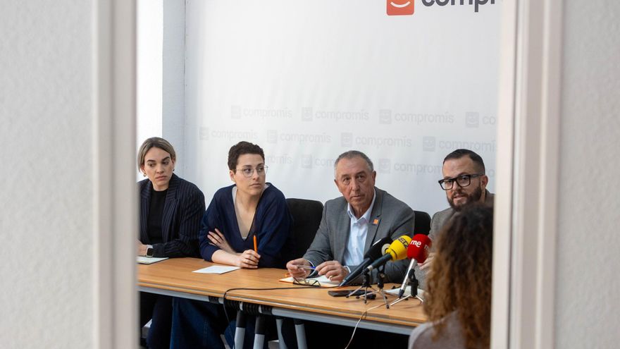 Joan Baldoví y Aitana Mas de Compromís analizan los presupuestos de la Generalitat Valenciana en Alicante