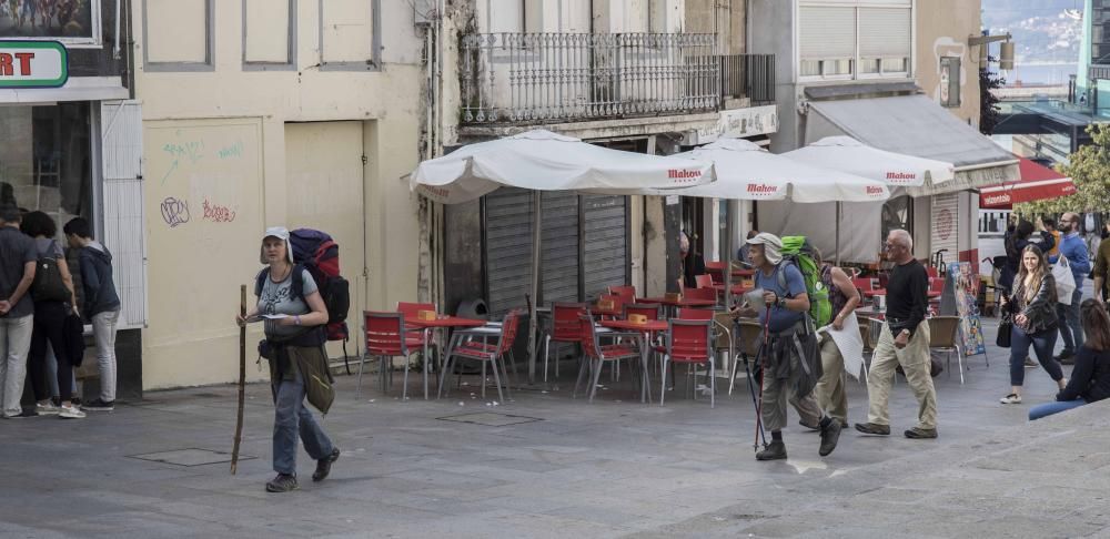 Turistas por el centro de Vigo