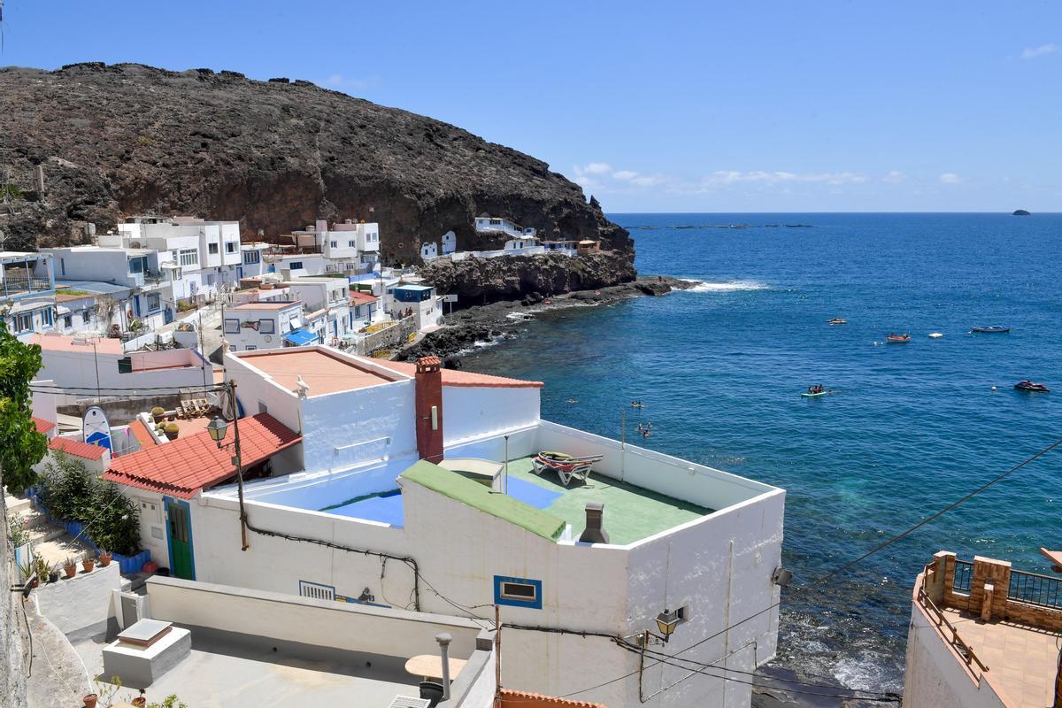 Núcleo urbano en la costa de Tufia, Gran Canaria.