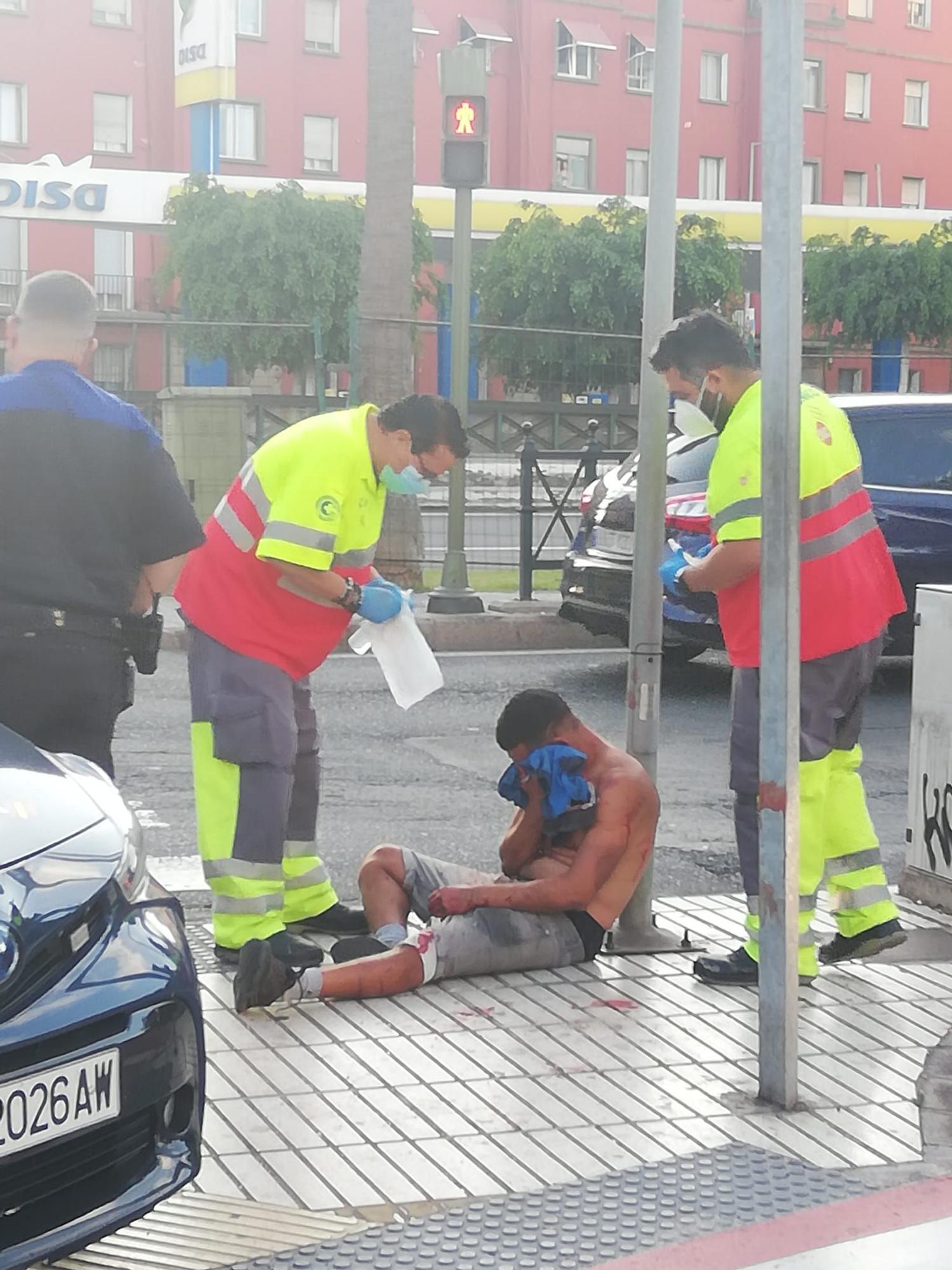 Un hombre apuñalado por un cigarro en Las Alcaravaneras