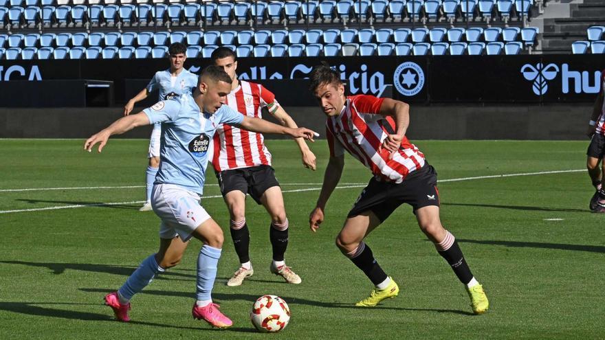 Johan se prepara para disparar durante el choque de ayer. | Pablo Hernández Gamarra