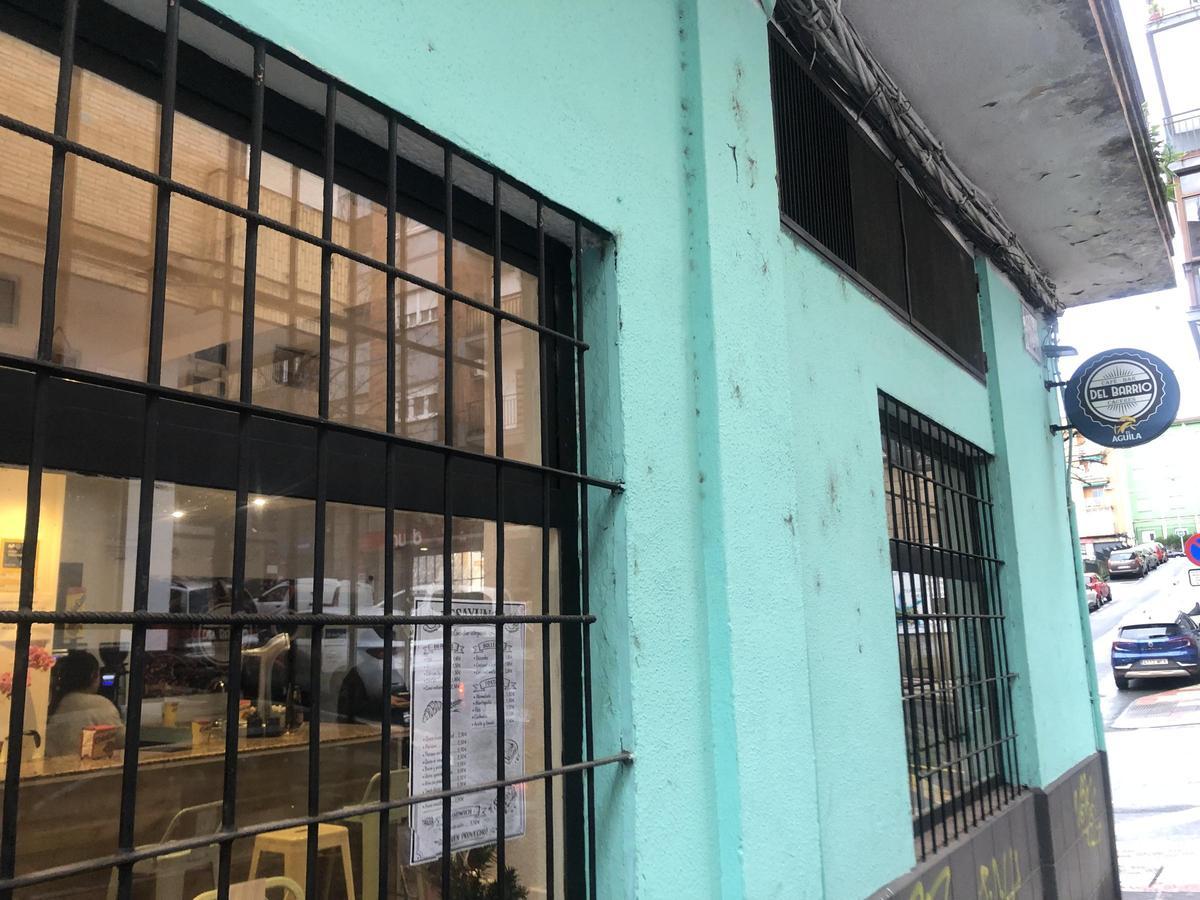 Un paseo por la calle Badajoz de Cáceres