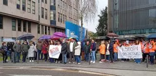Protesta ante el Olimpia Valencia por mejoras laborales para lograr «el mejor servicio público posible»