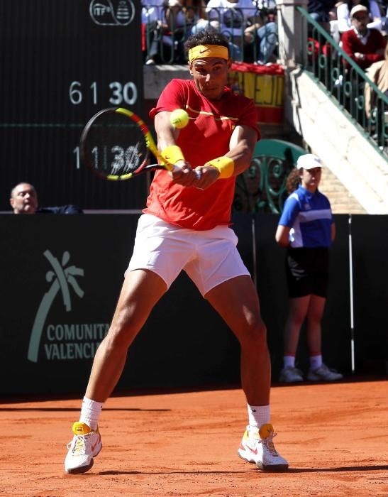 Nadal empata la eliminatoria