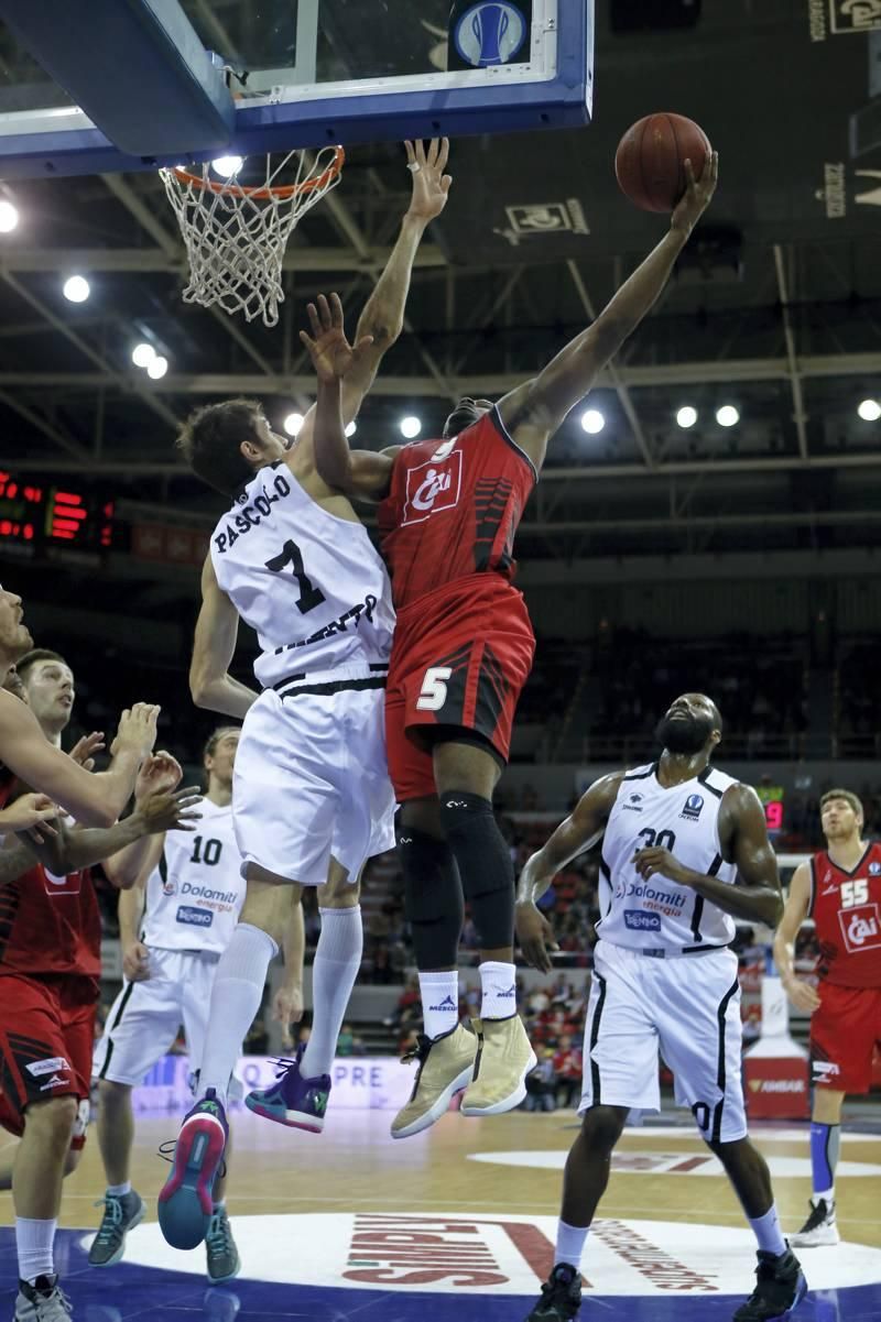 Las mejores imágenes del triunfo del CAI Zaragoza sobre el Trento (85-83)