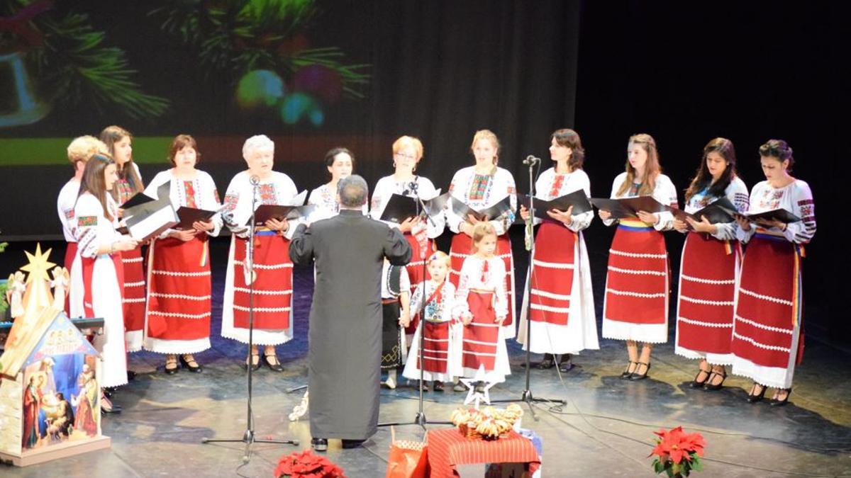 La riquesa folklòrica de l'Associació Cultural Romanesa