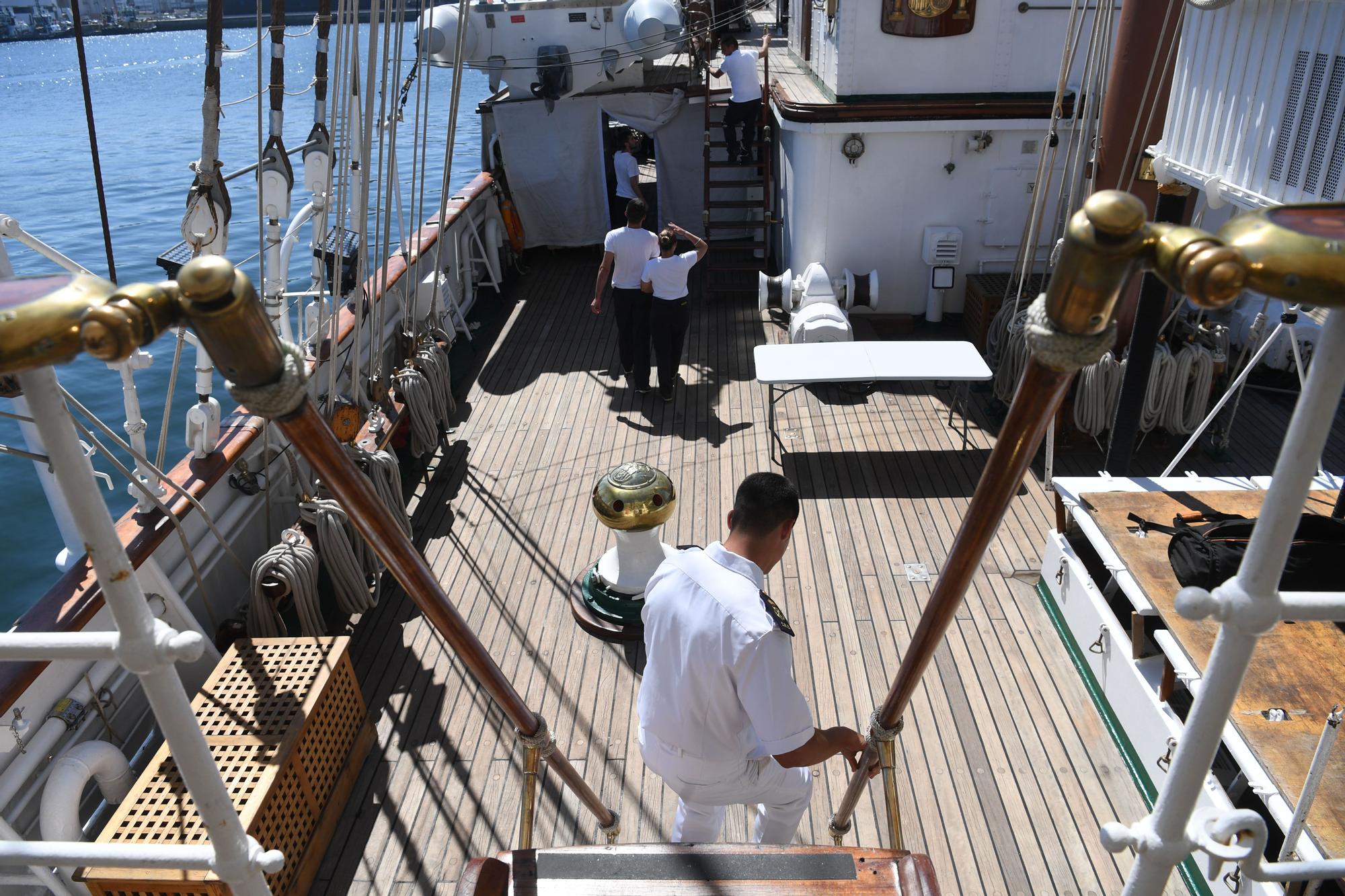 El 'Juan Sebastián de Elcano' ya está en A Coruña