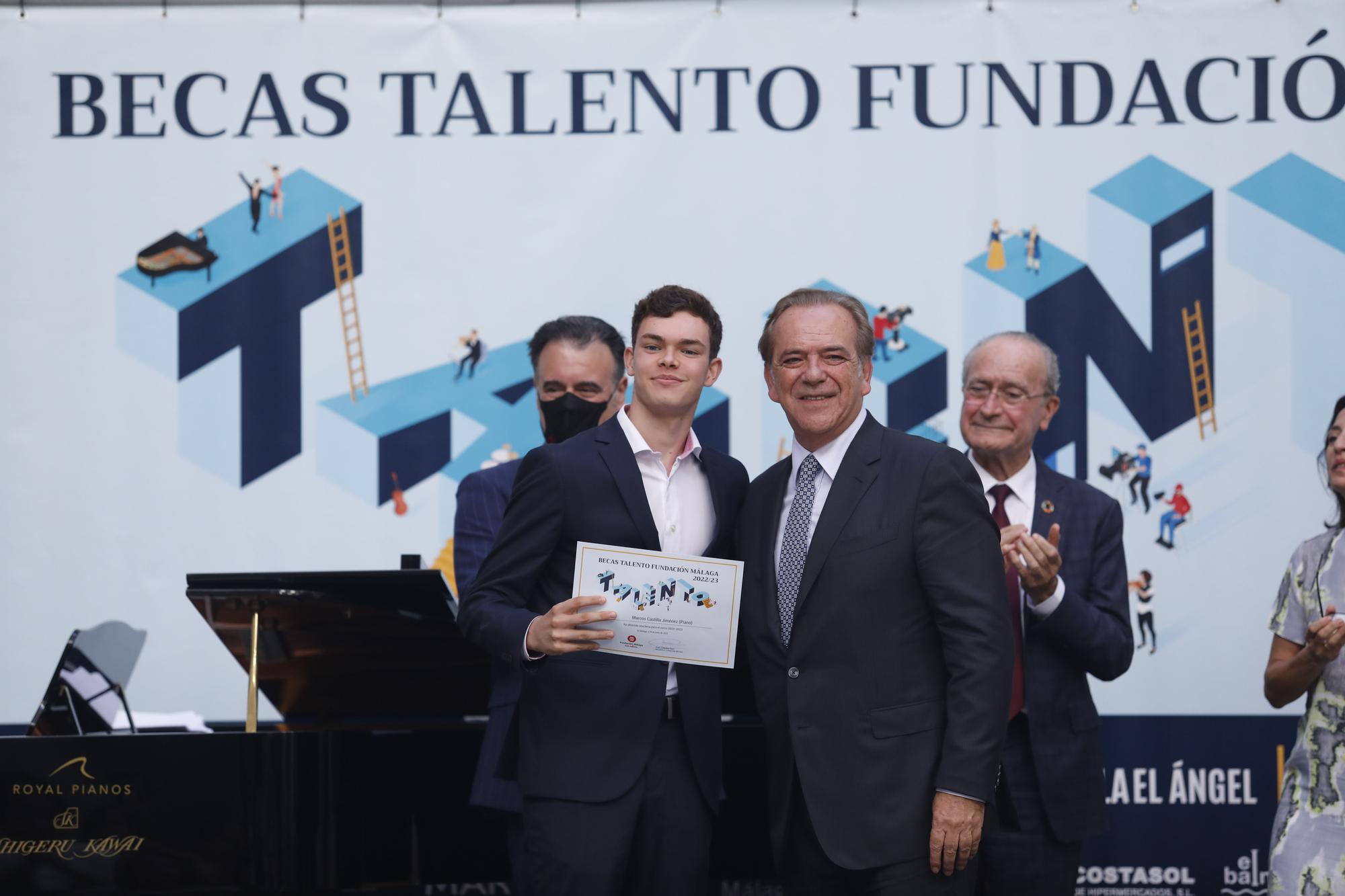 Entrega de las becas talento de la Fundación Málaga 22/23