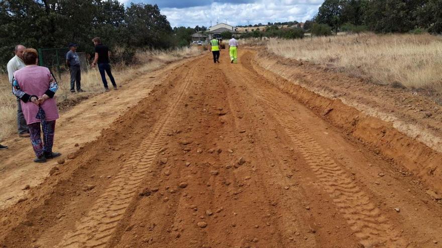 Los vecinos de Abejera toman posesión de sus fincas tras 30 años de burocracia