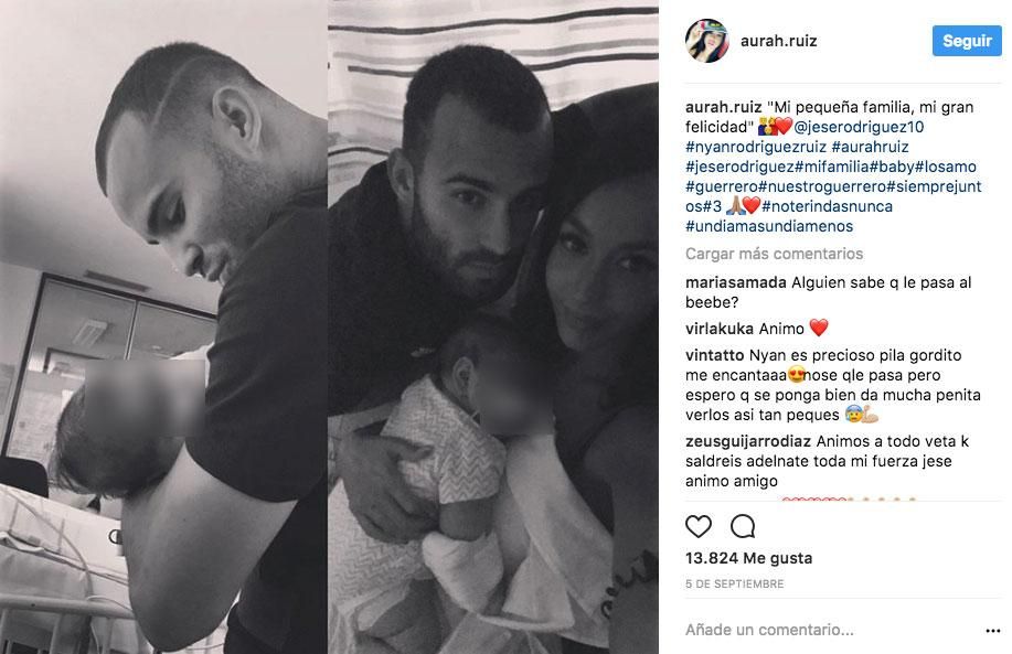 Jesé Rodríguez junto a su hijo en el hospital